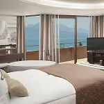 Royal Savoy & Hotel