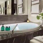 Royal Savoy &