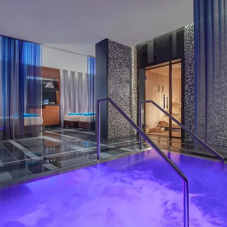 Szálloda Royal Savoy & 5*