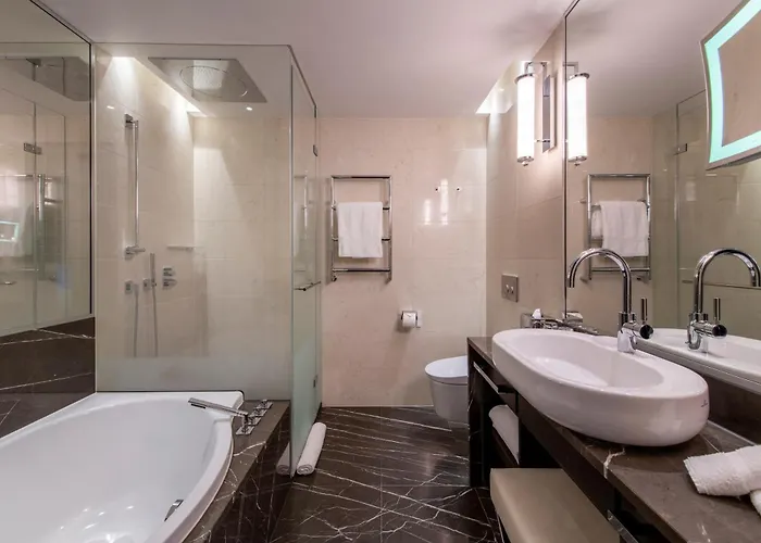 Hotel Royal Savoy & 5*