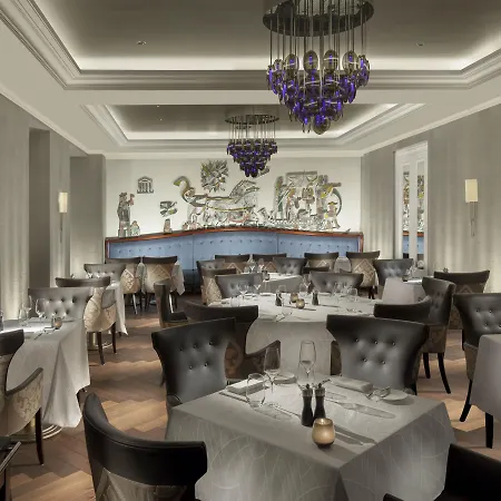 Royal Savoy & Hotel 5*